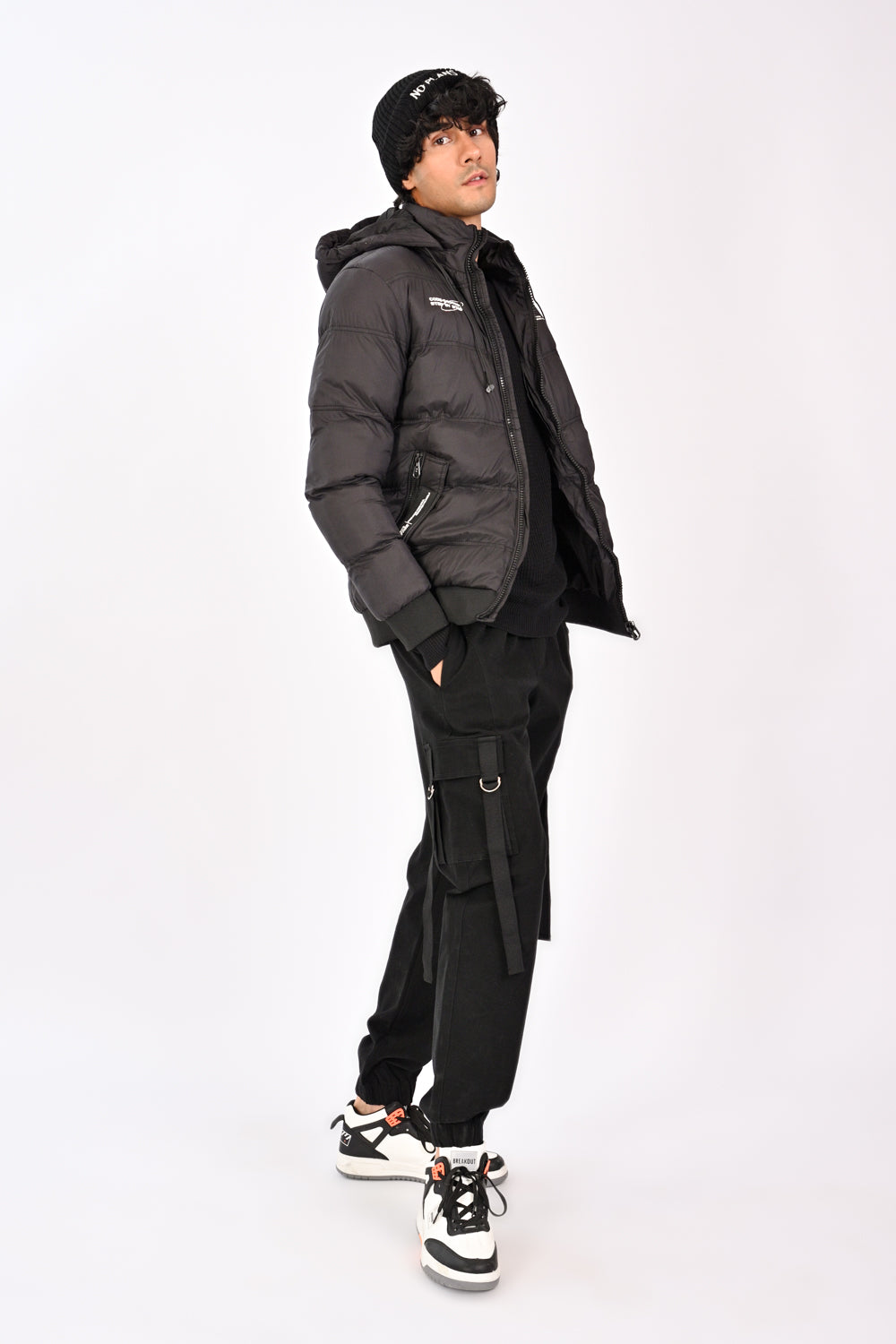 HOODED PUFFER JACKET