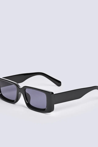 SIGNATURE LOW SQUARE SUNGLASSES