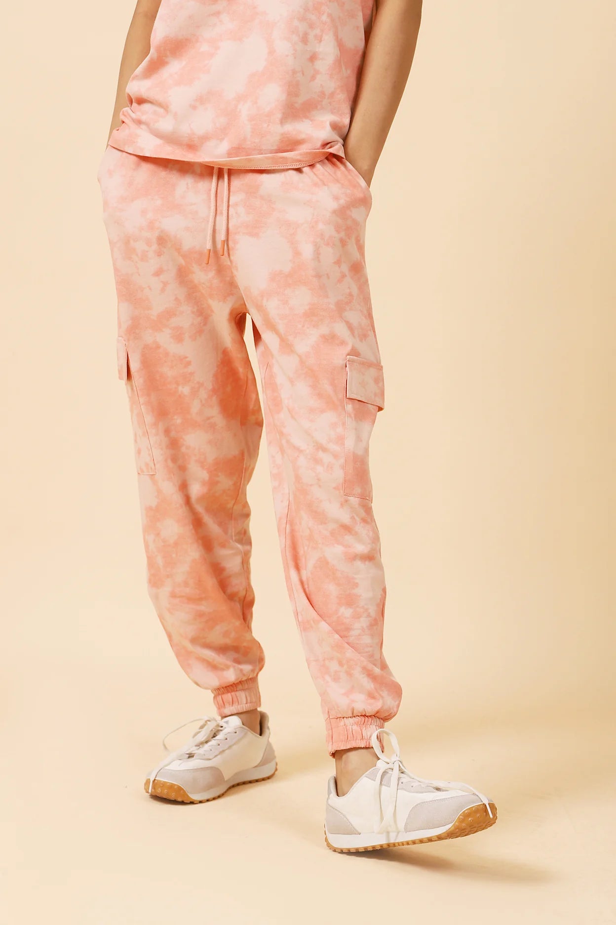 TIE AND DYE JOGGER PANTS