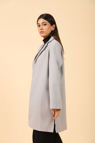 COAT WITH SIDE SLITS